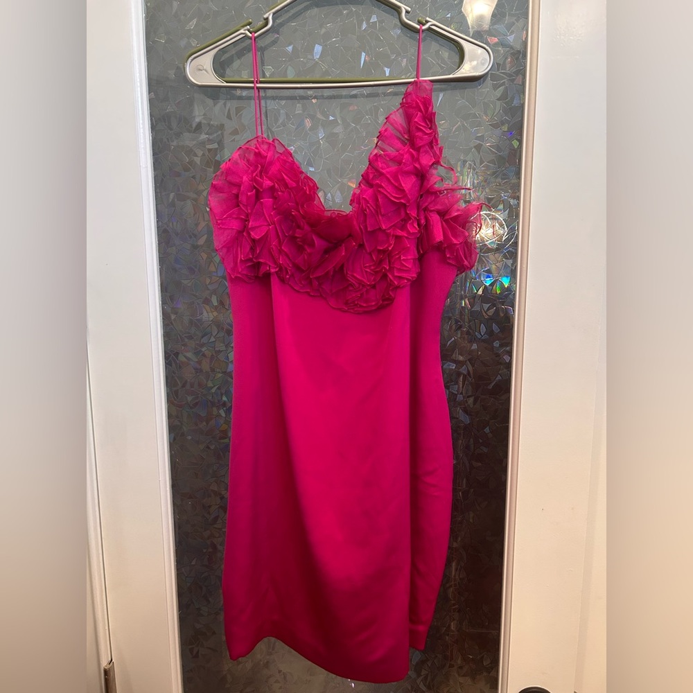Marchesa Fuchsia Ruffle Dress B10